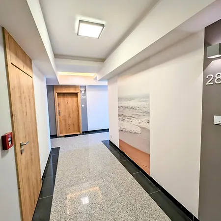 White Suite, 50 Meters To Beach, 10th Floor, Beautiful View, Baltic Апартаменты