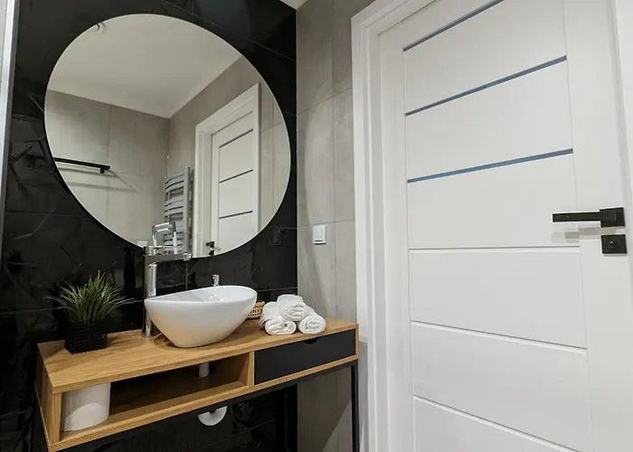 White Suite, 50 Meters To Beach, 10th Floor, Beautiful View, Baltic