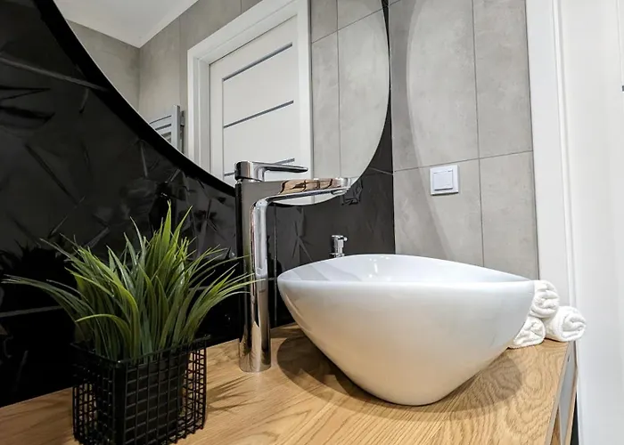 White Suite, 50 Meters To Beach, 10th Floor, Beautiful View, Baltic