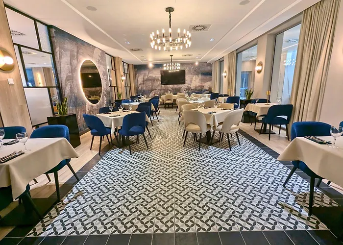 White Suite, 50 Meters To Beach, 10th Floor, Beautiful View, Baltic * Dziwnówek